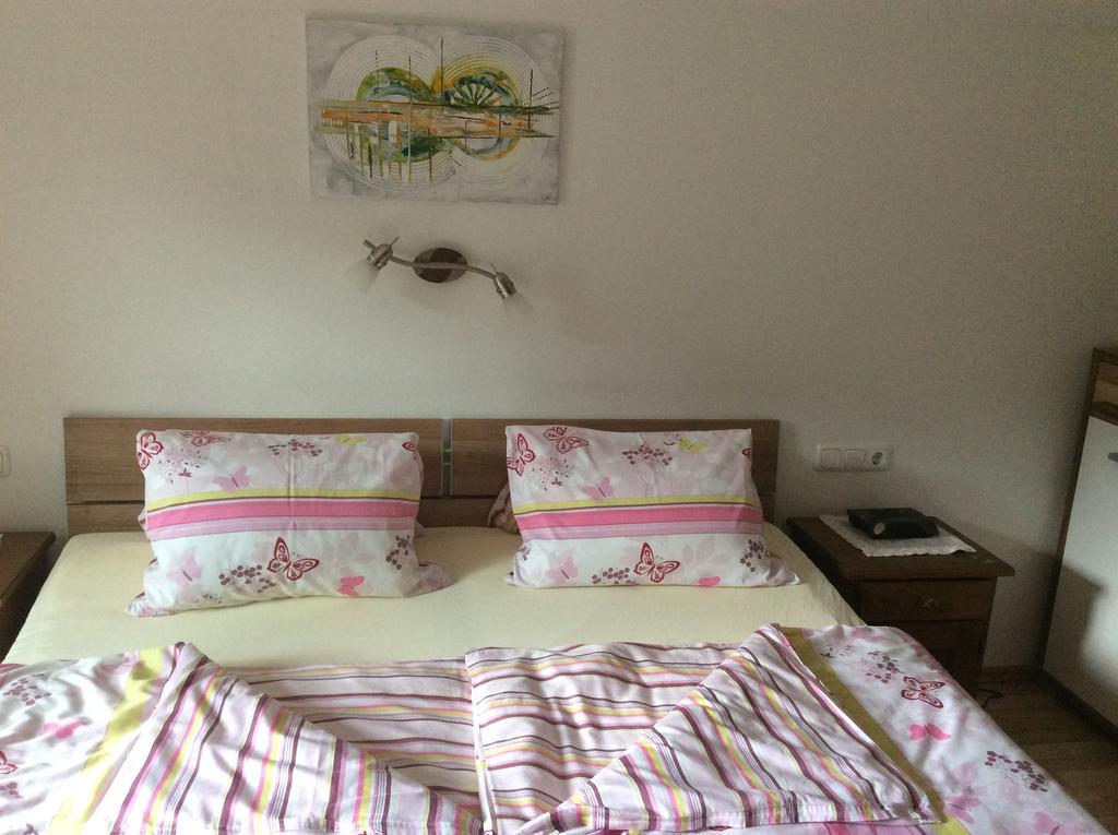 Haus Eder Burgi Hotel Nikolsdorf Cameră foto